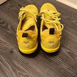Air vapor max plus ‘opti yellow’